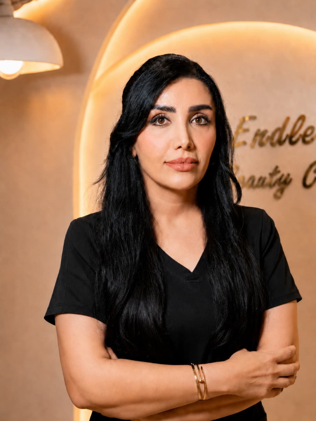 Roya, International Semi-Permanent Makeup Trainer | Advanced Micro Services Specialist